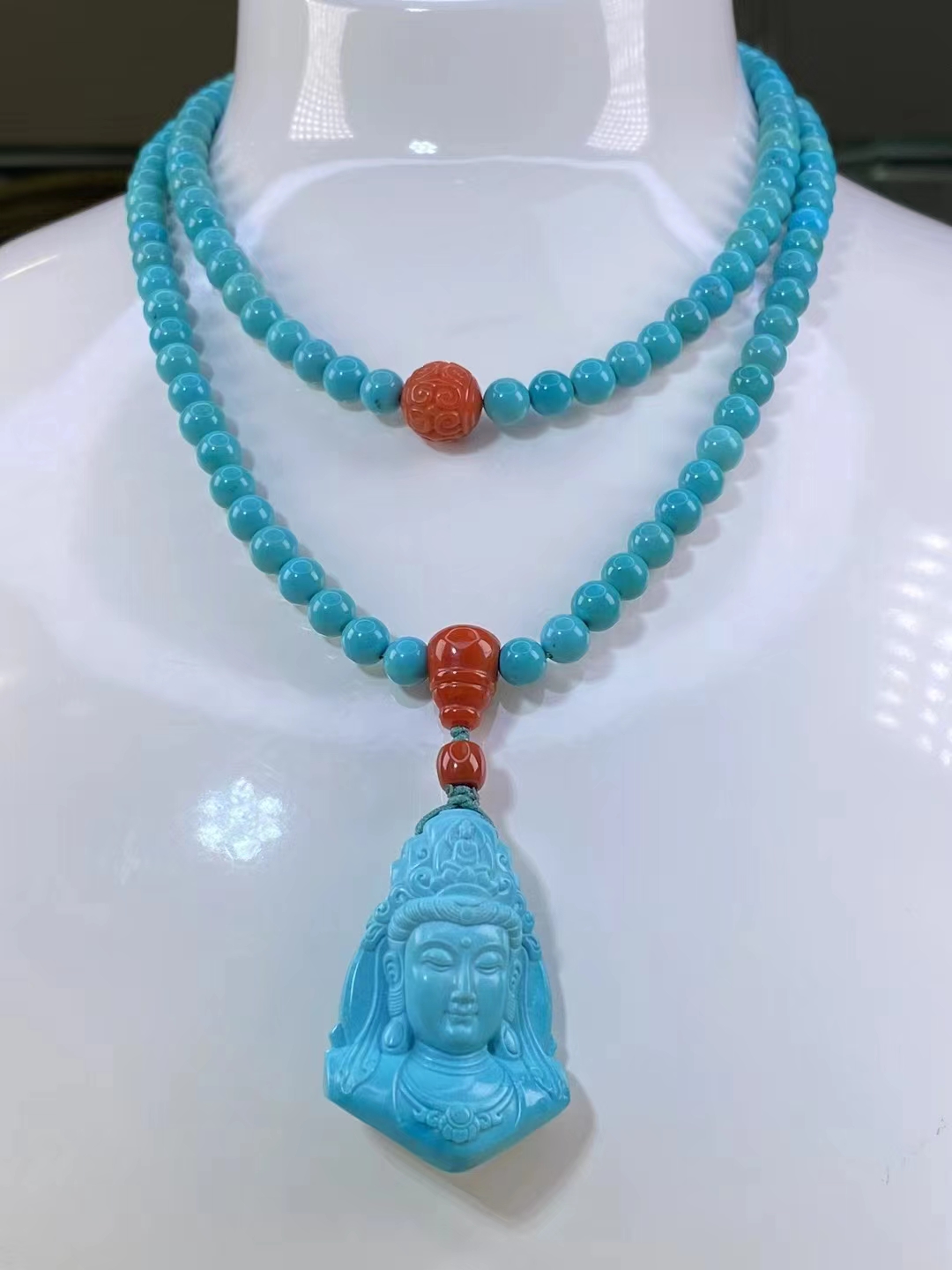 苏苏吉祥的绿松石就是从十堰矿区精选而出
